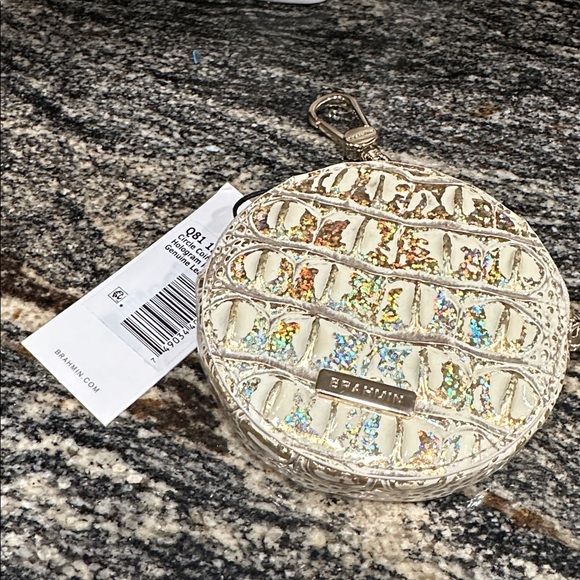 Brahmin Handbags - ✨💎BNWT💎✨BRAHMIN CIRCLE MELBOURNE HOLOGRAM LEATHER COIN PURSE